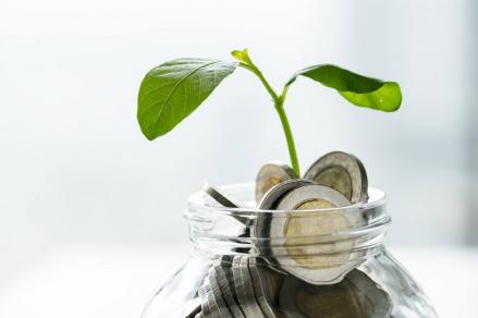 Simak Perbedaan Infaq, Waqaf, Zakat dan Sedekah (Foto: MNC Media)