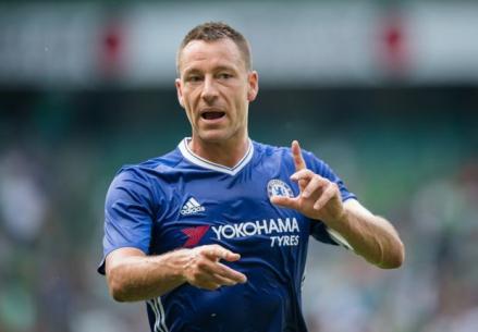Keren! Legenda Chelsea, John Terry Promosikan UMKM Indonesia di Eropa! (foto: MNC Media)