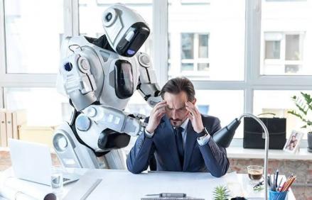 AS Ancam Kenakan Tarif Tinggi untuk Alat Kesehatan, Mesin Industri, dan Robot. (Foto: Inews Media Group)