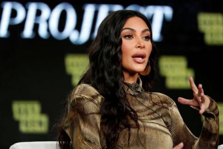 Resmi Berpisah dari Kim Kardashian, Kanye West Wajib Nafkahi Anak Rp3,1 Miliar per Bulan