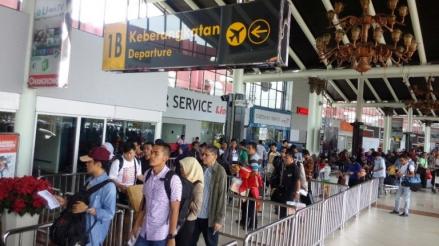 Bandara Soekarno-Hatta Mulai Padat Pemumpang, Curi Start Mudik? (Foto: MNC Media)