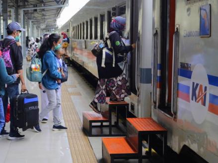 48 Ribu Pemudik Balik ke Jakarta Hari Ini Pakai Kereta Api. (Foto MNC Media)