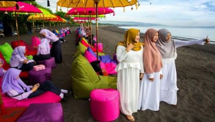 Indonesia Duduki Peringkat 2 Dunia Destinasi Wisata Ramah Muslim, Sejajar Arab Saudi dan Turki. (Foto Istimewa)