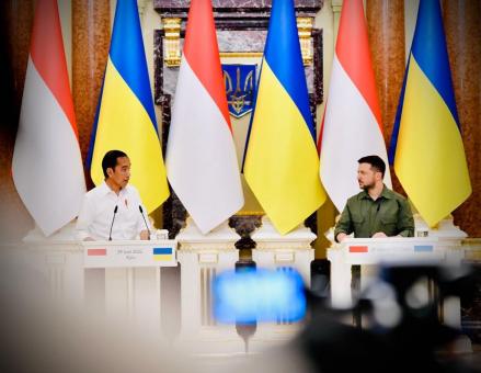 Jokowi dan Zelenskyy Lakukan Pembicaraan, Bahas Isu Pangan dan Palestina. (Foto: MNC Media)