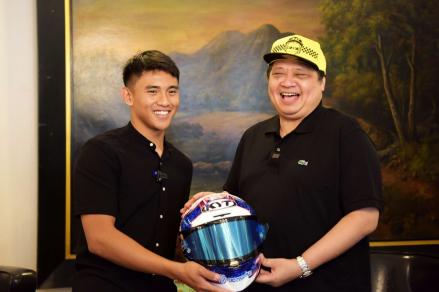 Pembalap Moto3 Mario Aji Temui Menko Airlangga, Bahas Apa? (FOTO: MNC Media)