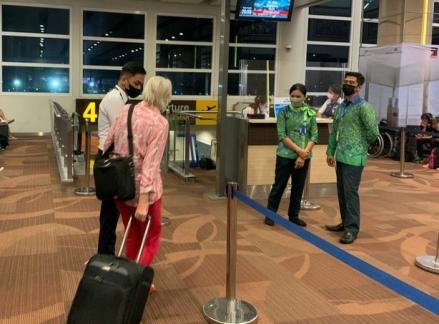 Pakai Visa Kerja, Imigrasi Soetta Tunda Keberangkatan 13 Calon Jamaah Haji. (Foto Istimewa)