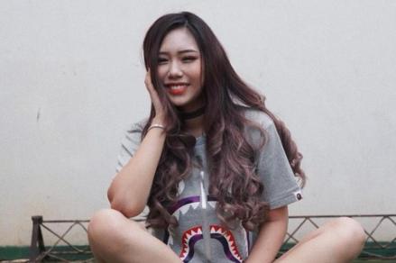 Intip Gaya dan Harga Outfit Sisca Kohl, Barangnya Branded Semua! (Foto: MNC Media)