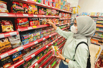 Mendag Sebut Harga Terigu Naik, Kerek Harga Mie Instan? (FOTO: Dok MNC Media)