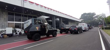 Jelang Sidang Tahunan, Gedung MPR DPR Dijaga Banyak Kendaraan Tempur (FOTO: MNC Media)