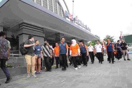Anies Baswedan menyebut kawasan wisata Kota Tua, Jakarta Barat kini tak hanya sebagai tempat bersejarah, melainkan juga masa depan Jakarta.
