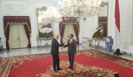 Jokowi Sambut Presiden FIFA di Istana Merdeka (Foto: MPI)