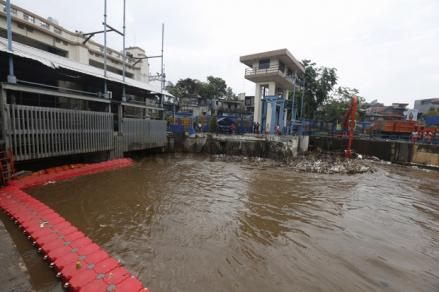 Pintu Air Pasar Ikan Masuk Siaga Dua. (Foto: MNC Media)