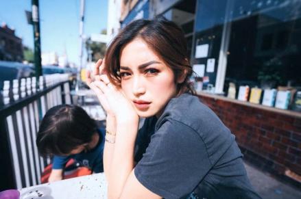 Jessica Iskandar Tertawa Andre Taulany Bantu Rp1,5 Juta, Netizen: Tidak Tahu Diri (FOTO:MNC Media)