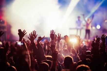 Selesaikan Polemik Royalti, Wakil DPR Minta Pengusaha-Rakyat Tak Takut Memutar Musik