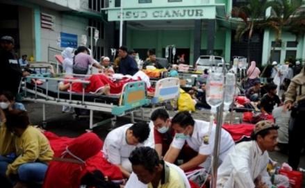 Bantu Korban Gempa Cianjur, Kemensos Pasok 561.915 Paket Makanan Siap Saji (Dok.MNC)