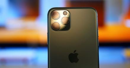 Apple Mau Naikkan Harga iPhone, Bakal Hadirkan Fitur Baru? Foto: dok. Apple.