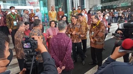 Antisipasi Tantangan di 2023, Ini Arahan OJK untuk BEI (foto: MNC Media)