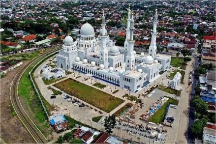 Lima Masjid di Indonesia Ini Punya Arsitektur Menawan. (Foto MNC Media)