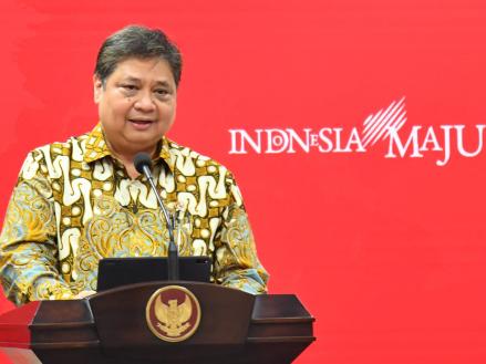 Ekonomi Global Bergejolak, Airlangga: Pemerintah Jaga Inflasi dan Daya Beli