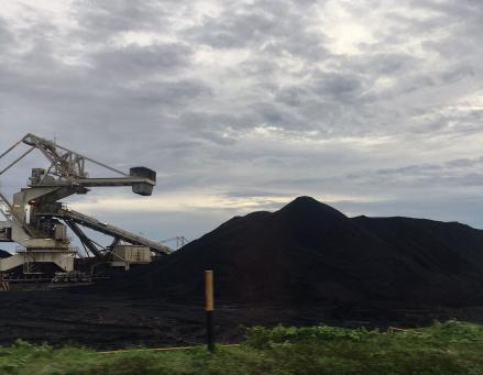 Dividend Trap hingga Batu Bara Anjlok, Saham ABMM-UNTR Cs Merosot. (Foto: Aldo Fernando/IDXChannel)