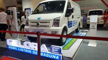 DFSK Bakal Tingkatkan TKDN Gelora E Supaya Dapat Subsidi. Foto: MNC Media.