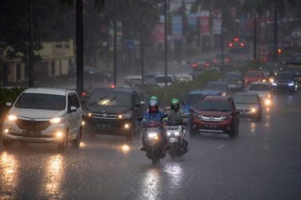 Waspada Potensi Hujan Lebat Akibat Gangguan di Atmosfer  (FOTO:iNews Media Group)
