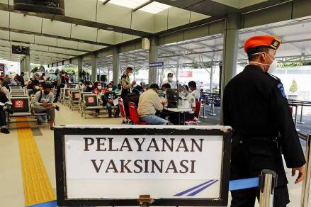 Kasus Covid-19 Kembali Melonjak, Perlukah Vaksin Booster? (Foto: MNC Media)