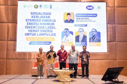 KemenESDM Edukasi Masyarakat Terkait Kebijakan SKEM dan Label Hemat Energi Lampu LED. (Foto Kementerian ESDM)