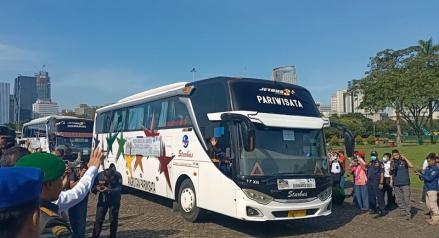 Sempat Kekurangan Armada untuk Mudik Gratis, Pemprov DKI Dapat Bantuan 13 Bus dari BUMD. (Foto: Refi Sandi/ MNC Media)