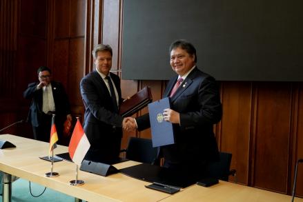 Airlangga dan Menteri Jerman Sepakati Kerja Sama Energi hingga Investasi (Foto: MNC Media)