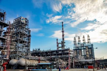 Pertamina Pastikan Pasokan BBM Aman Usai Kebakaran Kilang Dumai. (Foto: INews Media Group)