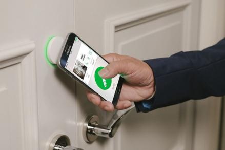 Tidak Aman Seratus Persen, Ini  Tips Jika Ingin Memasang Smart Lock di Pintu Rumah. Foto: MNC Media.