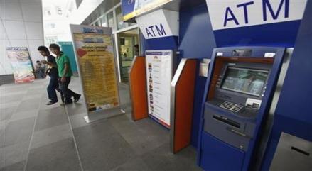 2 Cara Setor Tunai dan Tarik Tunai di ATM BRI Terbaru 2023, Mudah Bisa Tanpa Kartu. (Foto: MNC Media)  