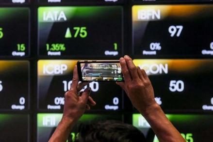 IHSG Dibuka Rebound ke 7.682, BRPT-UNVR Puncaki Top Gainers (Foto: iNews Media Group)