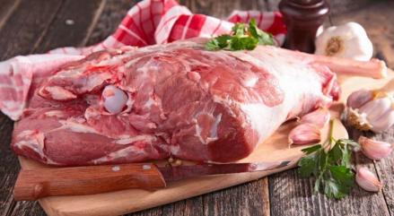 Harga Daging Sapi, Beras hingga Cabai Rawit Naik Jelang Nataru (FOTO:MNC Media)
