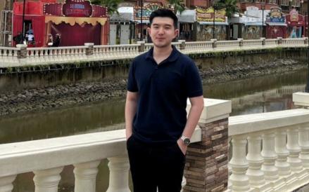 Kisah Inspiratif Nicho Candra, dari Jualan Baju hingga Investasi Saham (FOTO:Dok Ist)