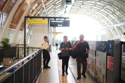 LRT Jabodebek Beroperasi hingga Jam 11 Malam, Cek Jadwal Terbarunya