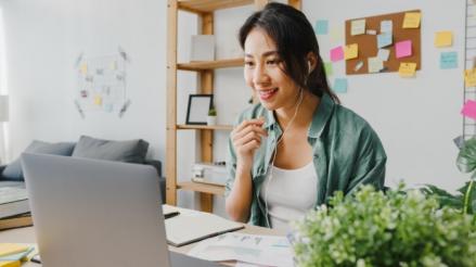 10 Pekerjaan yang Bisa Dilakukan di Rumah, Cocok untuk Cari Pemasukan Tambahan. (Foto: Freepik)