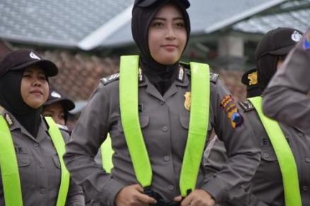 Kapolri Sebut Polwan Dapat Memimpin Polri di Masa Mendatang. (Foto: Polri)