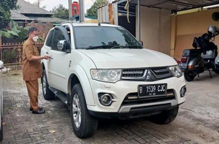 Inilah Guru Terkaya di Indonesia yang Punya Harta Melebihi Jokowi. (FOTO : MNC MEDIA)