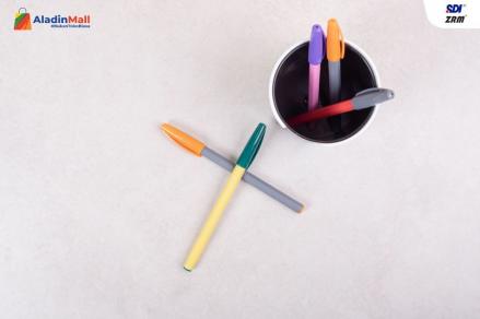 Asal Usul Pulpen, Alat Tulis Paling Populer di Kalangan Pelajar. Foto: MNC Media.