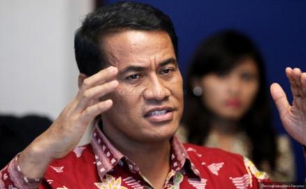 Mentan Minta Bulog Fokus Serap Gabah dan Jagung Petani, Bukan Impor Daging Kerbau. (Foto MNC Media)
