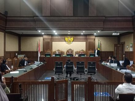 Disebut Perkaya diri Rp17,8 Miliar, Johnny Plate Merasa Terzalimi. (Foto: MNC Media)