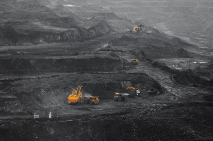 Saham Batu Bara Naik Tajam di Tengah Aturan Baru, INDY Sentuh ARA. (Foto: Freepik)