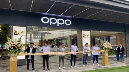 OPPO Buka Premium Outlet di PIK 2, Terbesar di Jabodetabek (Foto Fadli Ramadhan)