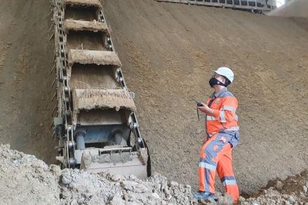 Semen Baturaja (SMBR) Kantongi Hak Paten Produk White Clay, Penjualan Moncer (Foto Dok SMGR)