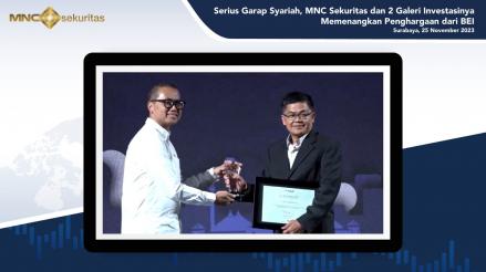 Serius Garap Syariah, MNC Sekuritas Raih Penghargaan dari BEI (Foto: MNC Media)