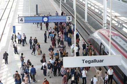 Kereta Cepat (KCIC) Angkut 4 Juta Penumpang Sejak Oktober 2023-9 Juli 2024
