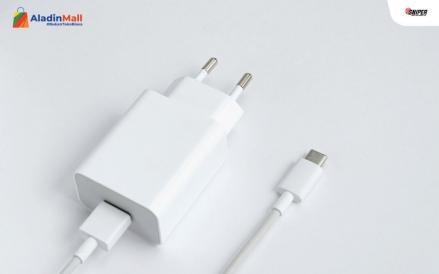 Jangan Salah Beli, Kenali 4 Jenis Konektor Charger yang Sering Digunakan. (Foto: Aladdin Mall)