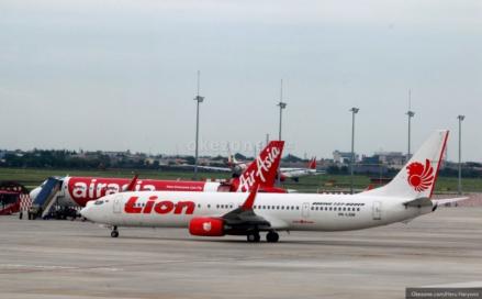 Cek Harga Tiket Pesawat Banjarmasin Surabaya Desember 2023